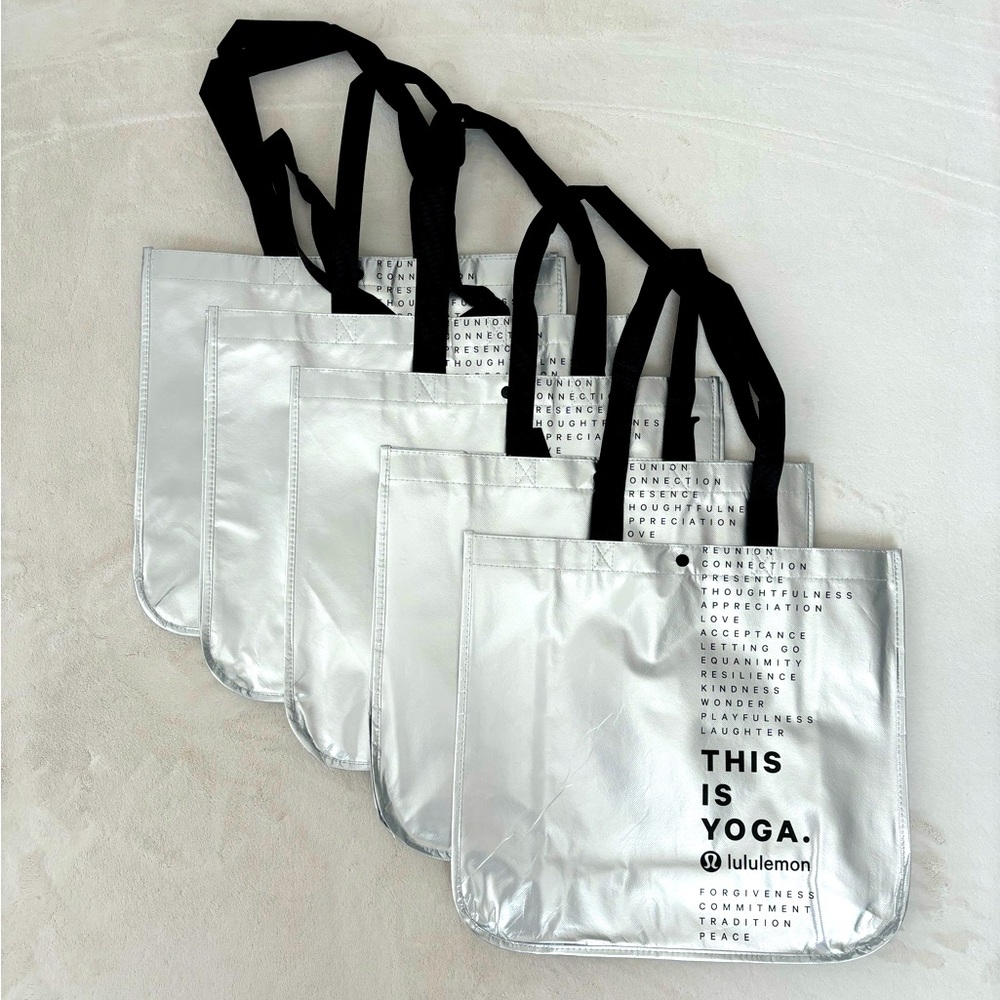 Lululemon Shopping Bags (set of 5)